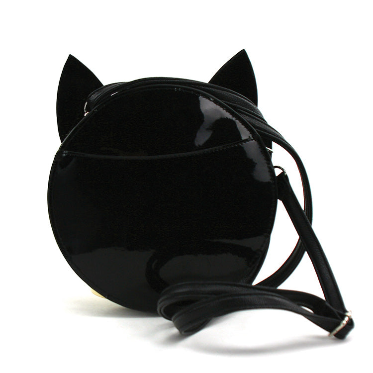 Comeco Inc: Luna Cat Crossbody Bag