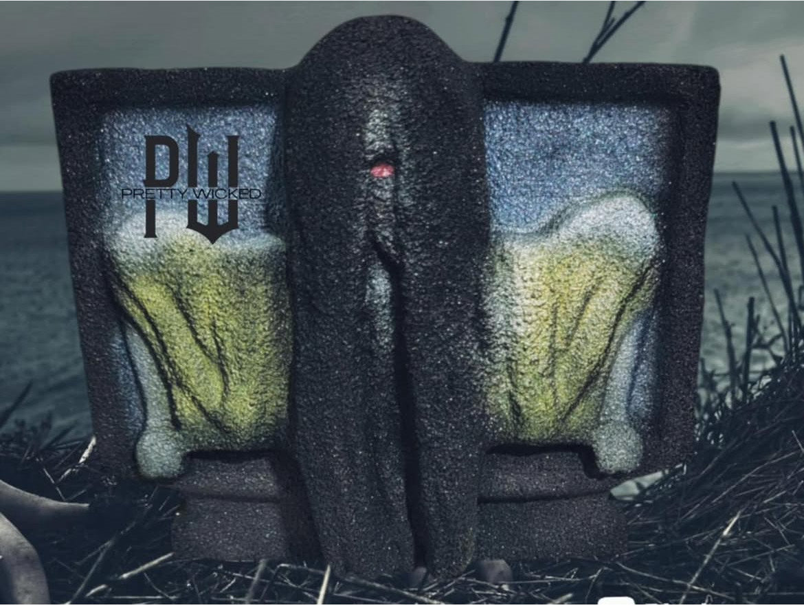 Pretty Wicked: Horror Bath Bombs