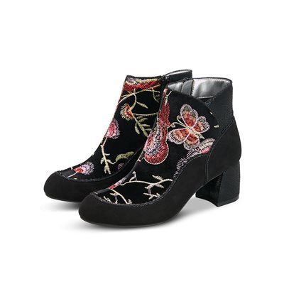 Ruby Shoo: Karolina