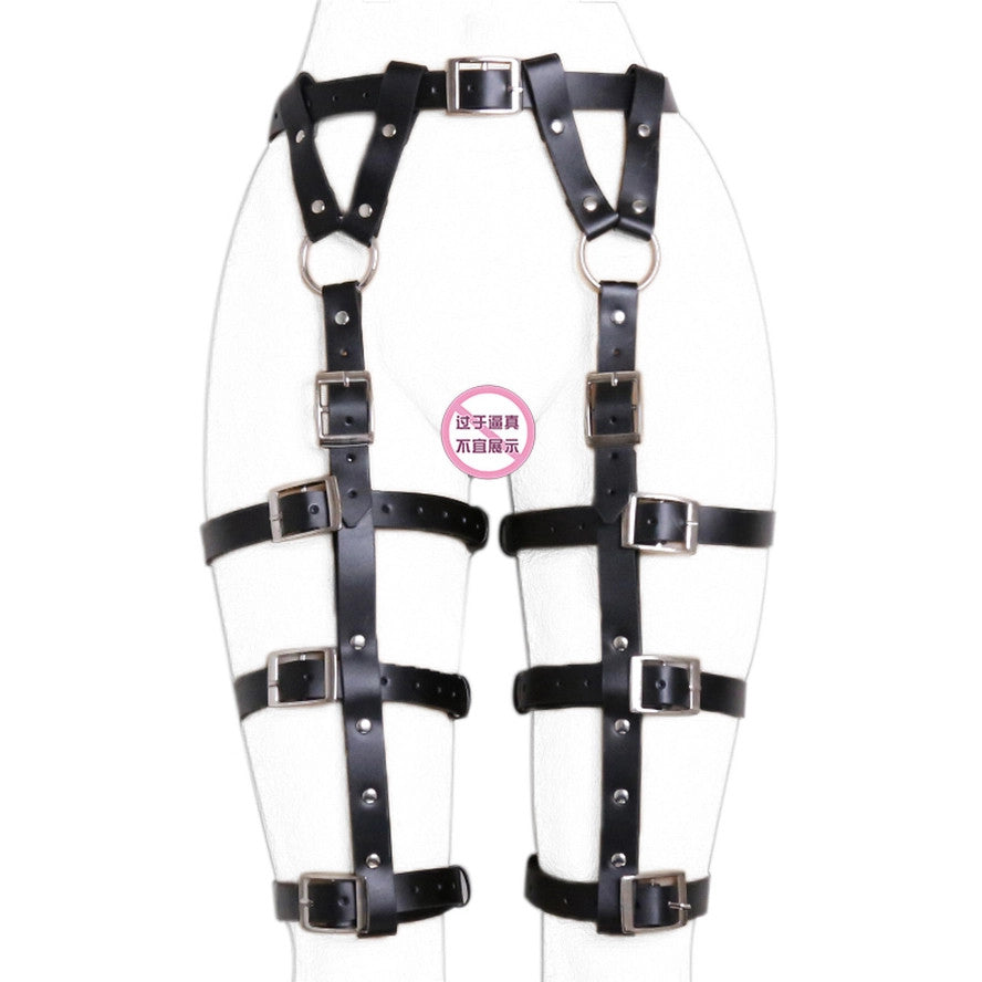 Plesur: Garter Belt with 3 Leg Garters