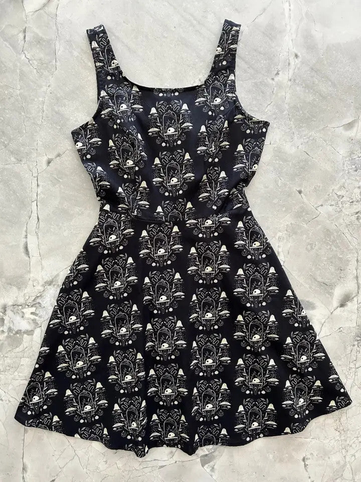 Retrolicious: Apothocary Skater Dress